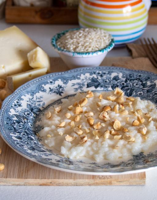 Ricetta: Risotto castelmagno e nocciole